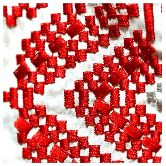 Embroidery Wrap Top The Heloise - Picture 6 of 7